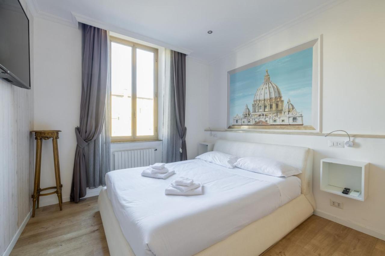 רומא San Pietro 5 Stelle Prestigious Rooms מראה חיצוני תמונה